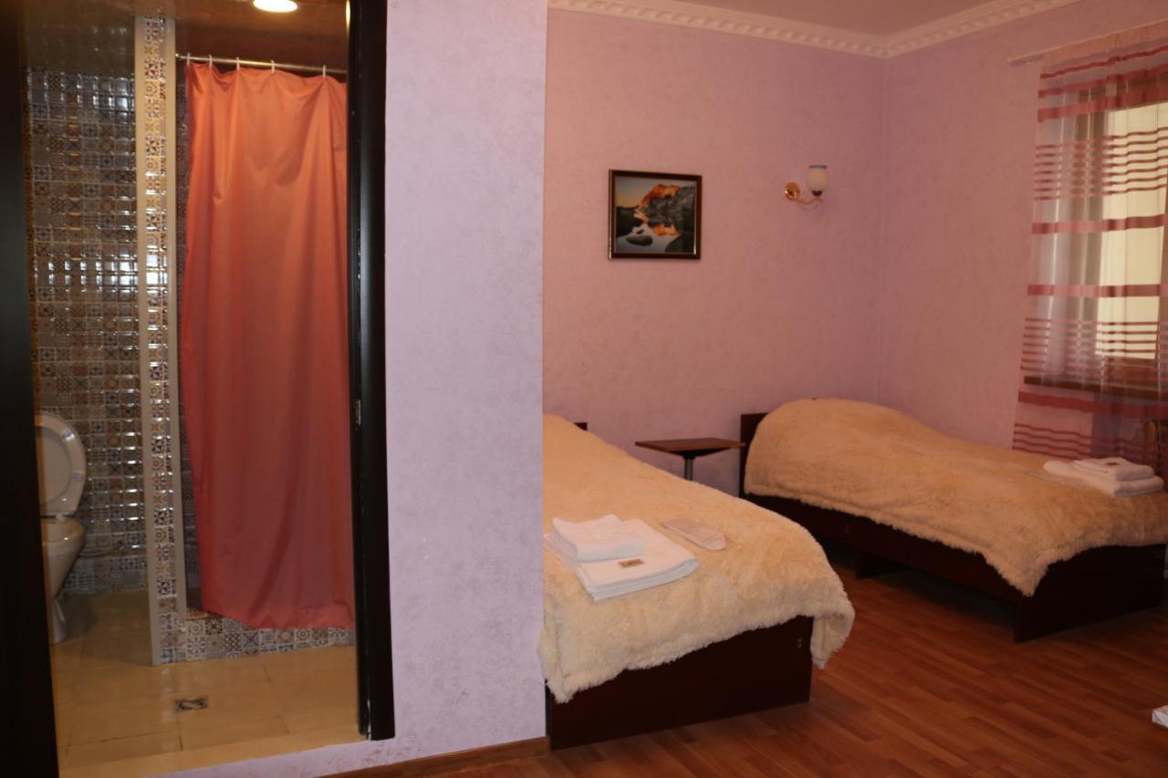 333 Bed and breakfast *