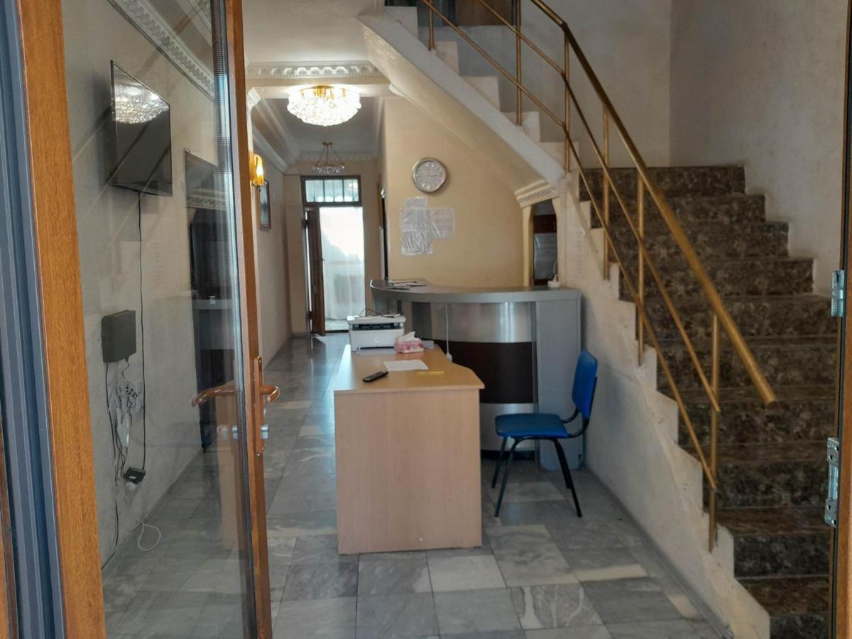 Bed & Breakfast 333 *